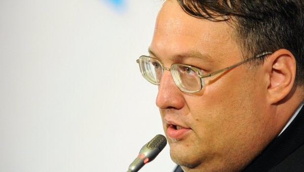 Cố vấn bộ trưởng Bộ ngoại giao Ukraine Anton Gerashchenko