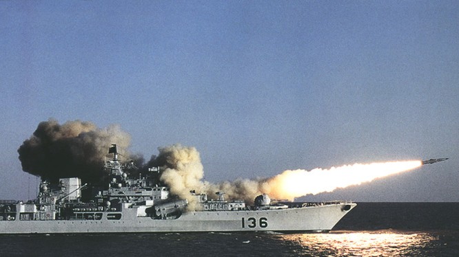 Uy lực đáng sợ của "sát thủ diệt hạm" Moskit Nga