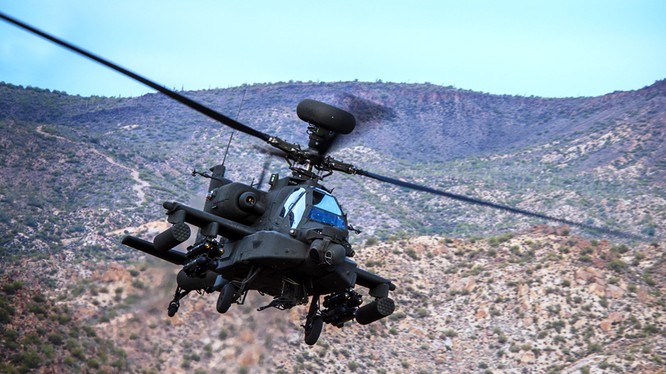 “Thần chết” Apache Mỹ bay theo đoàn xe IS nhưng...không làm gì