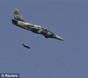 Thừa thắng, không quân Nga tiếp tục không kích dữ dội IS