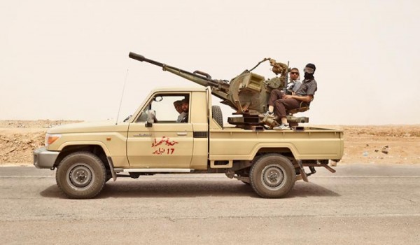 Súng phòng không trên xe Toyota, vũ khí đáng sợ của khủng bố