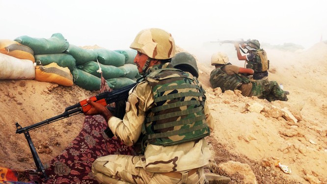 Tướng Iraq: IS vứt vũ khí bỏ chạy, trận chiến Ramadi sắp bắt đầu