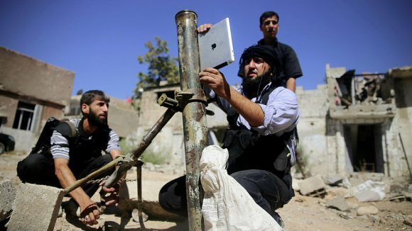 Apple kinh doanh công cụ hỗ trợ khủng bố và sát thủ