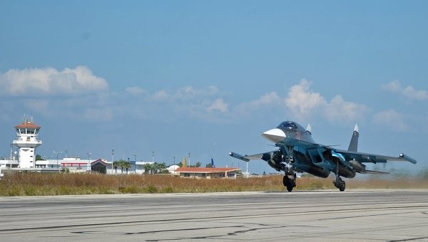 Cận cảnh hoạt động không kích của không quân Nga ở Syria