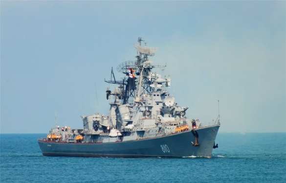 Sốc: Chiến hạm Nga nổ súng chặn tàu Thổ Nhĩ Kỳ
