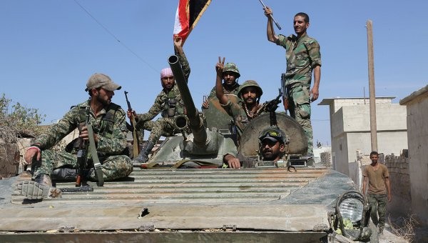 Quân đội Syria giành lại nhiều làng trong ngày cuối cùng năm 2015