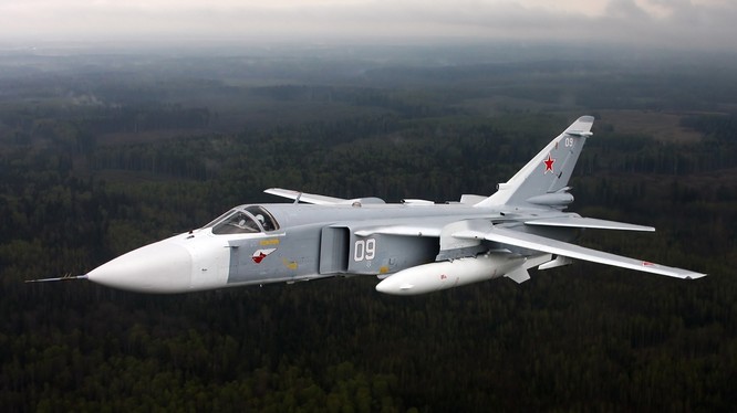 Máy bay ném bom chiến trường Su-24M