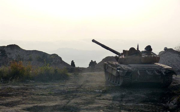 Quân đội Syria tấn công chiếm làng Harbinafseh phía nam Hama