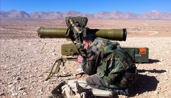 Video: Cận cảnh binh sĩ Syria sử dụng tên lửa chống tăng săn khủng bố