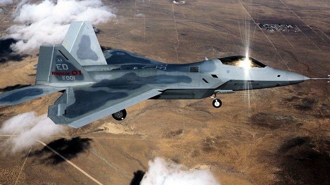 Triển khai siêu tiêm kích F-22 chống IS là phi thực tế và vô nghĩa