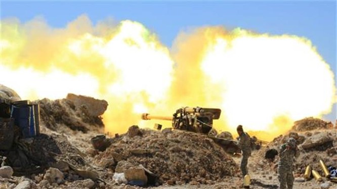 Hezbollah tấn công các căn cứ của IS trên cao nguyên Ba’albak
