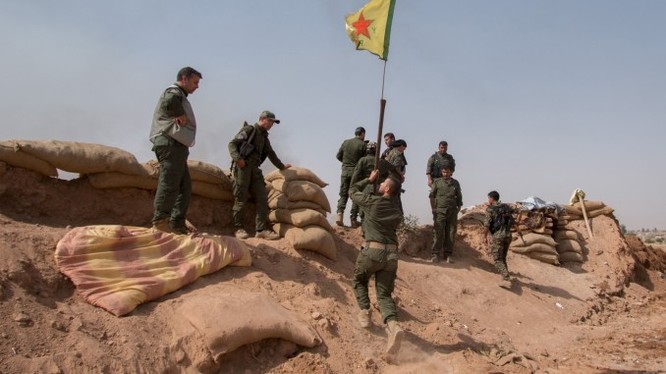 Lực lượng dân quân người Kurd tiếp tục tấn công IS ở Aleppo