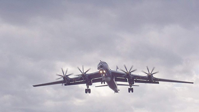 Máy bay chống ngầm Tu-142M3 