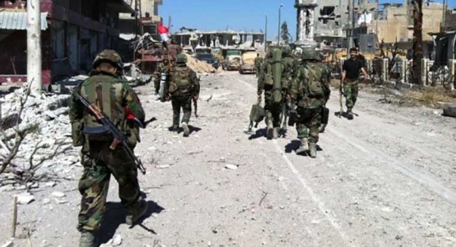 Các binh sĩ Syria chiến đấu ở Aleppo