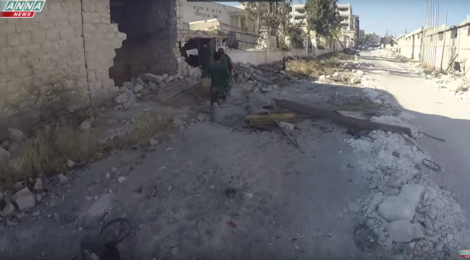 Giao chiến trên đường phố thành phố Aleppo