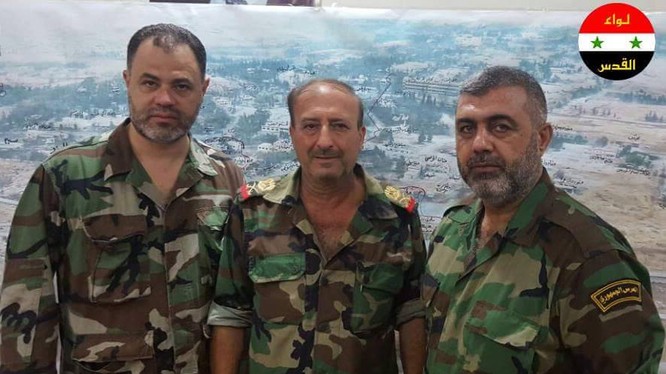 Tướng Rajab, chỉ huy chiến dịch quân sự khu vực quận Tây Nam Aleppo, Chuẩn tướng Malik tư lệnh Vệ binh Cộng hòa Aleppo và Chỉ huy trưởng Mohammad Saad của lữ đoàn Liwa al Quds quân tình nguyện Palestine.