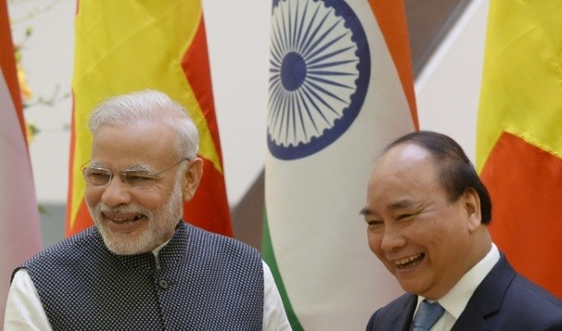 Thủ tướng Ấn Độ Narendra Modi và người đồng cấp Việt Nam thủ tướng Nguyễn Xuân Phúc
