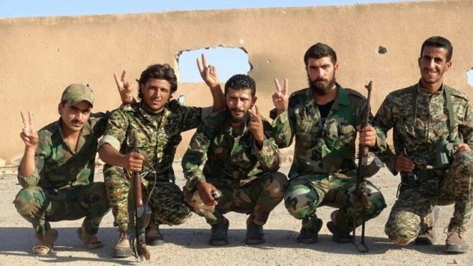 Binh sĩ quân đội Syria ở Deir Ezzor