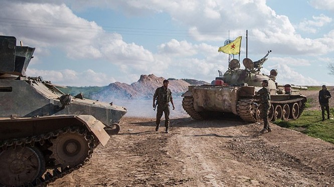 Lực lượng xe tăng người Kurd trên chiến trường Syria