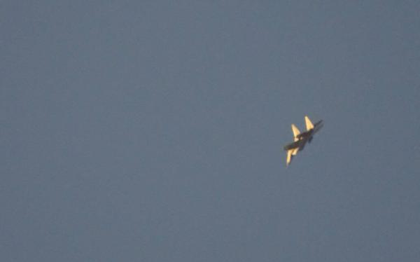 Không quân Nga không kích trên chiến trường Deir ez-Zor