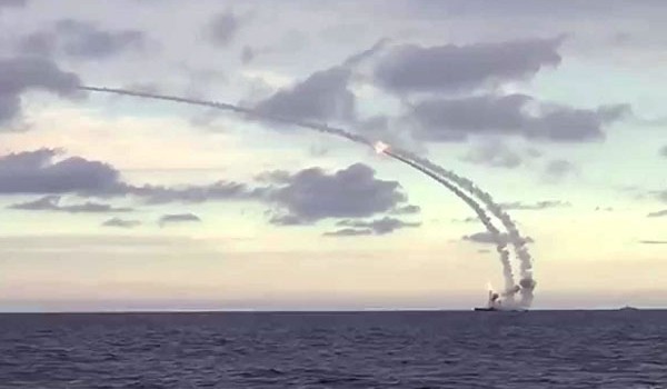 Tên lửa hành trình phóng từ chiến hạm của Nga