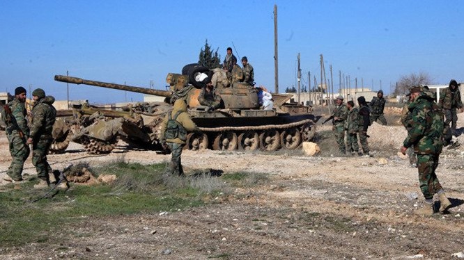 Binh sĩ lực lượng vũ trang Syria trên chiến trường Aleppo