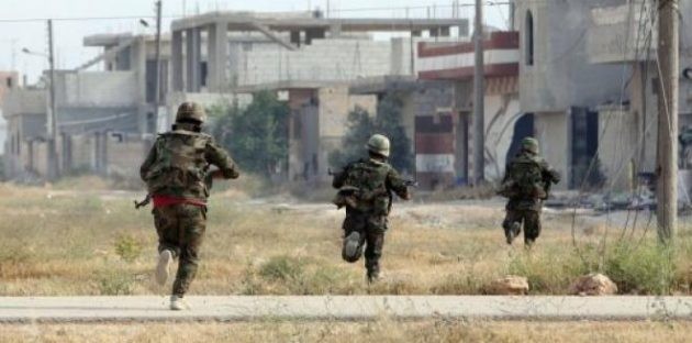 Binh sĩ quân đội Syria tấn công trên vùng Tây Ghouta