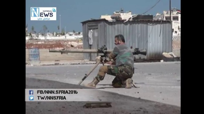 Binh sĩ quân đội Syria chiến đấu trên địa bàn quận Miniyan
