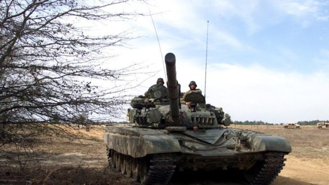 Xe tăng quân đội Syria trên chiến trường Tây Ghouta (ảnh minh họa)