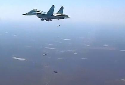 Máy bay ném bom Su-34 không kích ở Syria