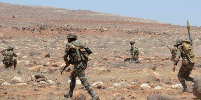 Binh sĩ quân đội Syria chiến đấu trên chiến trường Tây Ghouta