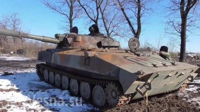 Xe thiết giáp Ukraine trên chiến trường