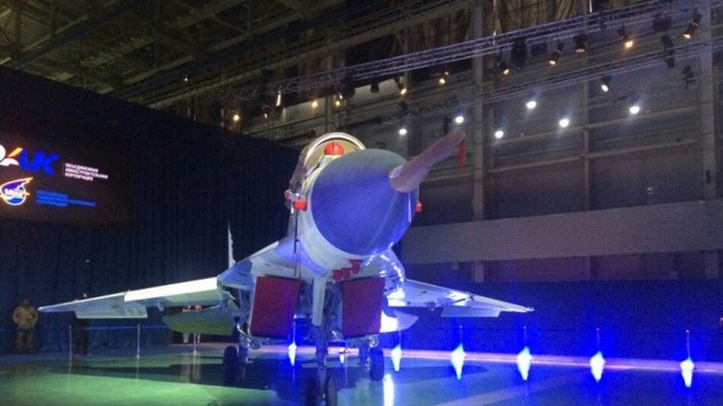 Máy bay MiG-35 trong triển lãm giới thiệu sản phẩm của tập đoàn