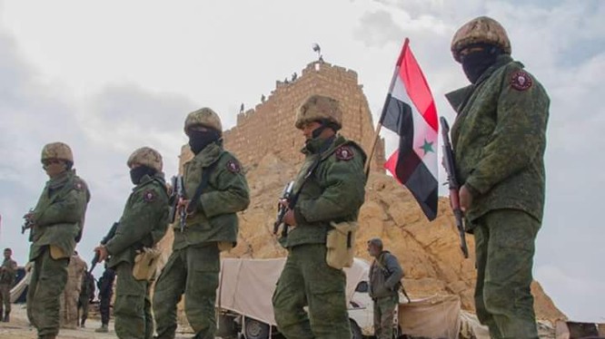 Lực lượng đặc nhiệm Săn IS bảo vệ thành phố Palmyra