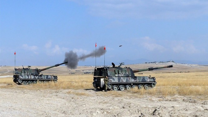 Lực lượng liên minh Thổ Nhĩ Kỳ - FSA pháo kích vào quân đội Syria