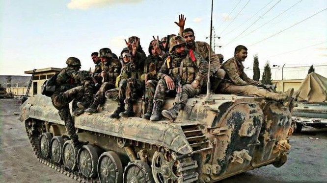 Binh sĩ quân đội Syria trên chiến trường Jobar, Damascus