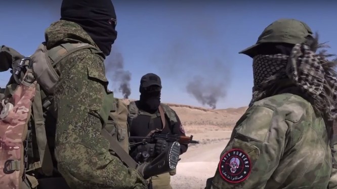 Lực lượng Săn IS (IS Hunters) trên vùng sa mạc tỉnh Homs