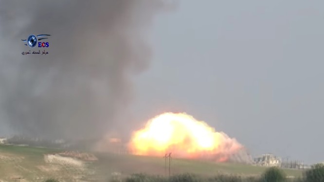 Không quân Nga không kích ác liệt phiến quân ở Hama