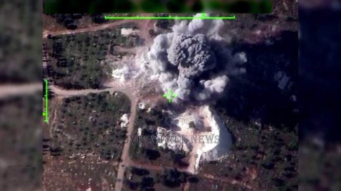 Máy bay Syria không kích chính xác mục tiêu căn cứ địa phiến quân thánh chiến