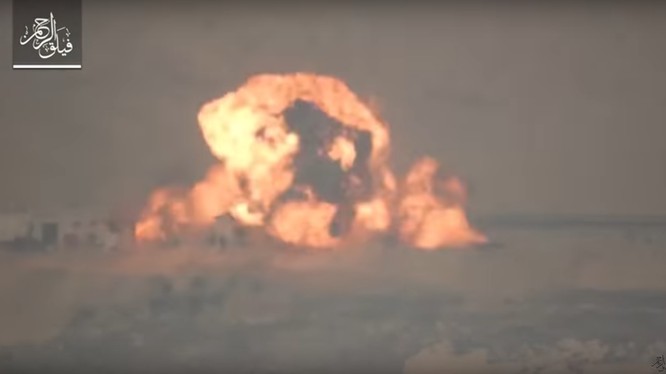 Vụ phá hủy kho quân giới và xe tăng quân đội Syria