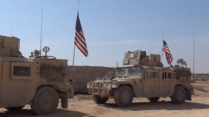 Xe thiết giáp của quân đội Mỹ trên chiến trường tỉnh Raqqa