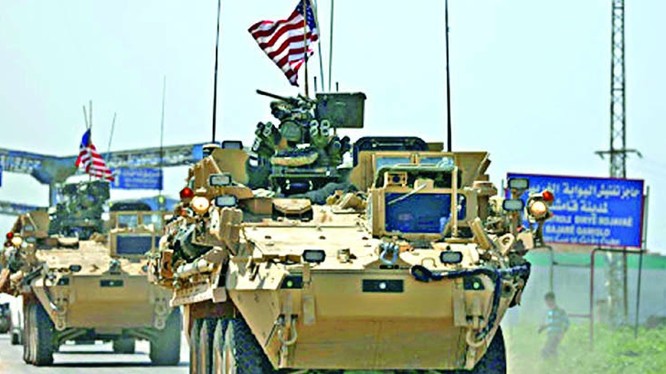 Xe thiết giáp của quân đội Mỹ trong địa phận tỉnh Qamishli
