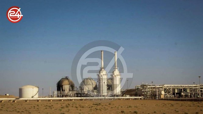 Nhà máy dầu khí gas Conoco trên vùng nông thôn Deir Ezzer, hoàn toàn nguyên vẹn sau cuộc chiến - ảnh Deir Ezzor 24
