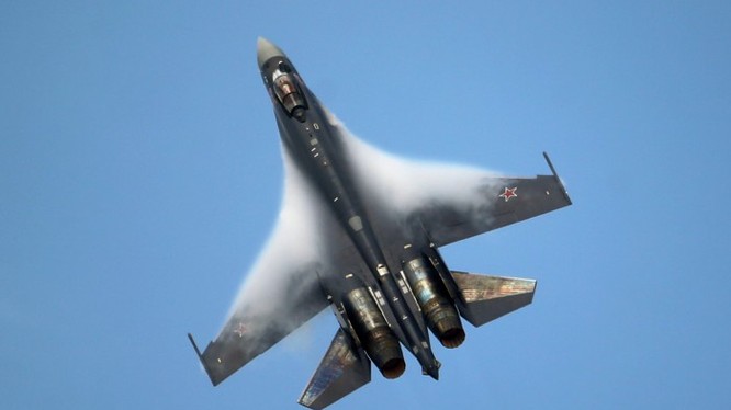 Tiêm kích chiếm ưu thế trên không Su-35 của Nga - ảnh The National Interest