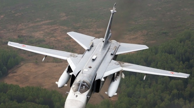 Máy bay ném bom chiến trường Su-24 Nga - ảnh minh họa South Front