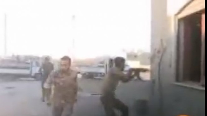 Phóng viên truyền hình Iran rơi vào tầm bắn của IS ở thành phố Mayadeen - ảnh video