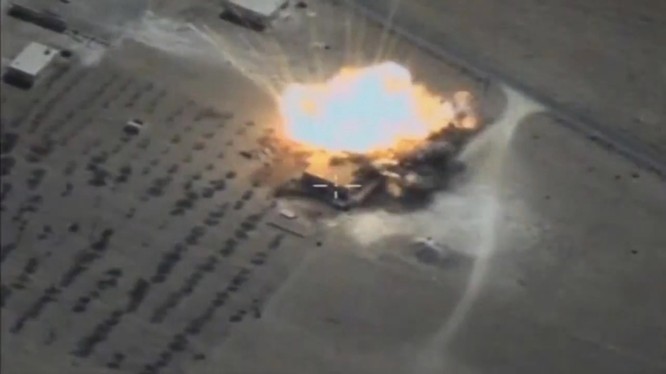 Tên lửa Kalibr phá hủy mục tiêu của IS trên chiến trường Deir Ezzor - ảnh minh họa Muraselon