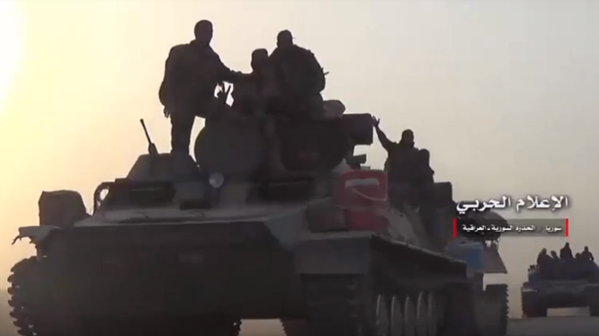 Quân đội Syria tiến công từ căn cứ Trạm bơm nước T-2 về hướng thành phố al-Bukamal - ảnh Masdar News