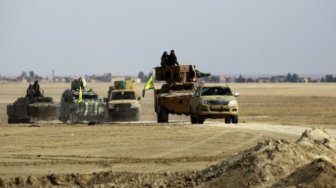 Lực lượng Dân quân người Kurd tiến công trên chiến trường Deir Ezzor