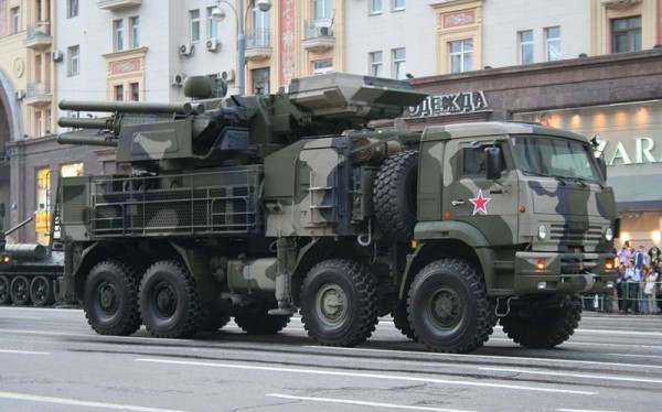 Nguyên mẫu tổ hợp pháo - tên lửa phòng không Pantsir -S1 - ảnh minh họa TVzvezda